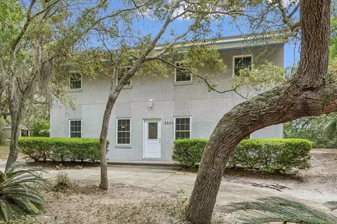 3779 1st Ave, Fernandina Beach, FL 32034
