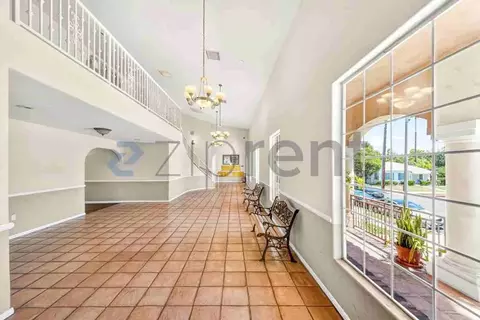 14335 Huston St #C, Los Angeles, CA 91423