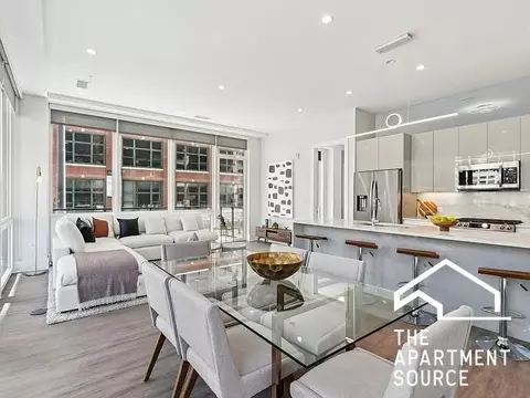 812 W Adams St #509, Chicago, IL 60607