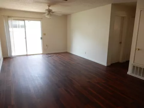 5322 Castle St, Fair Oaks, CA 95628