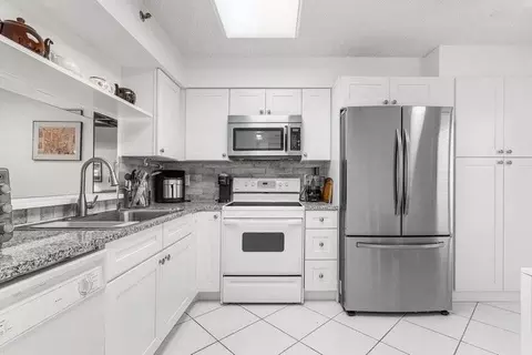 7310 Ashford Pl, Delray Beach, FL 33446