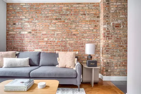 325 E 5th St #A1, New York, NY 10003