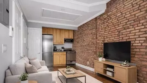 521 E 5th St #4B, New York, NY 10009