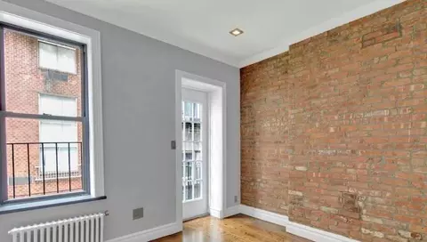 219 E 23rd St #18, New York, NY 10010