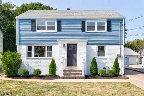 571 Boulevard #1, Hasbrouck Heights, NJ 07604