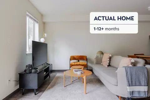 4740 21st Ave NE #1013, Seattle, WA 98105