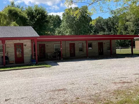 10223 Us 40 #E, Terre Haute, IN 47803