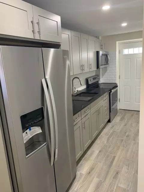 618 Valley Ave, Yonkers, NY 10703