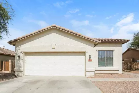 7805 S 68th Dr, Phoenix, AZ 85339