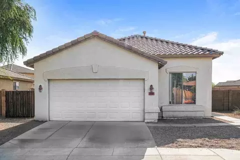 7805 S 68th Dr, Phoenix, AZ 85339