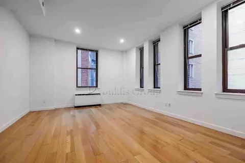 37 Wall St #22P, New York, NY 10005