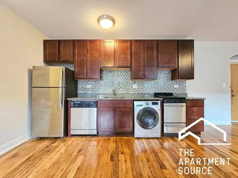 536 W Arlington Pl #13, Chicago, IL 60614