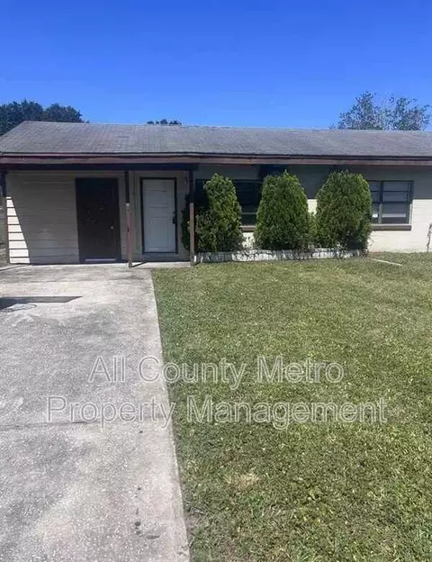 1220 Linda Ln, Azalea Park, FL 32807
