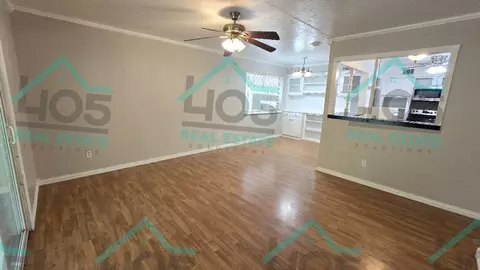 2113 Candy Ln, Del City, OK 73115