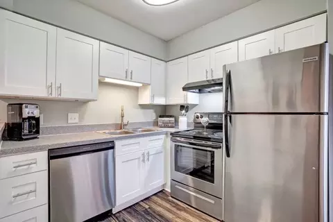 10698 Briar Forest Dr #L29, Houston, TX 77042