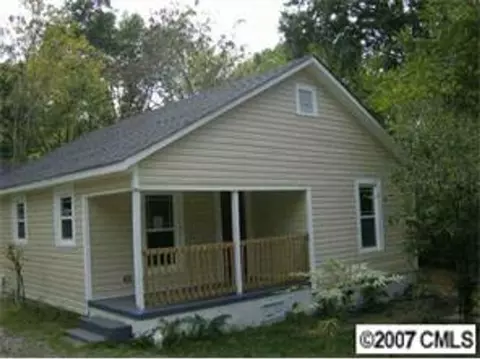 519 W 9th St, Kannapolis, NC 28081