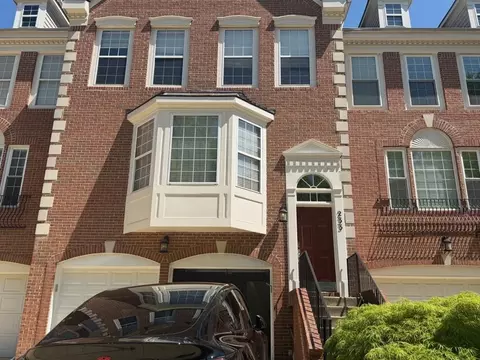 233 Galewood Dr, Edgewater, MD 21037