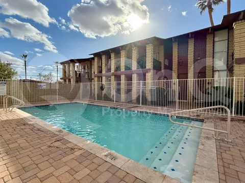 6925 E 4th St #10, Scottsdale, AZ 85251