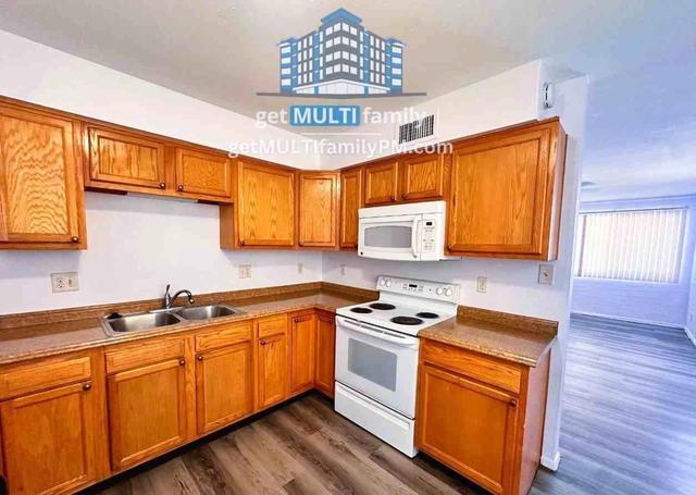 10034 N 18th Ave #1, Phoenix, AZ 85021
