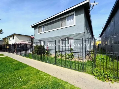 1401 W Walnut St #02, Santa Ana, CA 92703