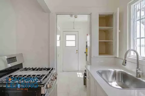 1318 N Serrano Ave #1326, Los Angeles, CA 90027