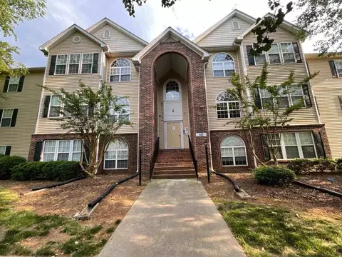 421 Ivy Glen Dr, Winston Salem, NC 27127