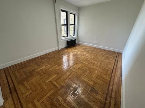 2978 E 196th St #1C, Bronx, NY 10461