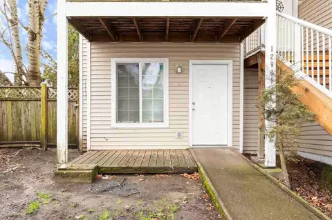12901 NE Prescott Dr #B, Portland, OR 97230