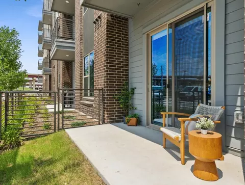 100 W Interstate Hwy 635 #ID705.2, Irving, TX 75039
