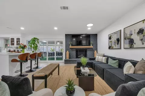 1901 Cordova Bnd #1514801P, Irving, TX 75060