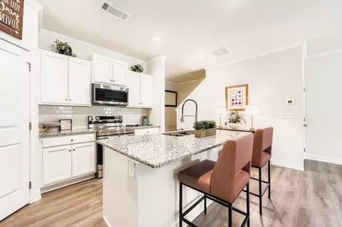 95 Basswood Ln, Auburn, GA 30011