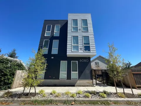 6080 SE 84th Ave #301B, Portland, OR 97266