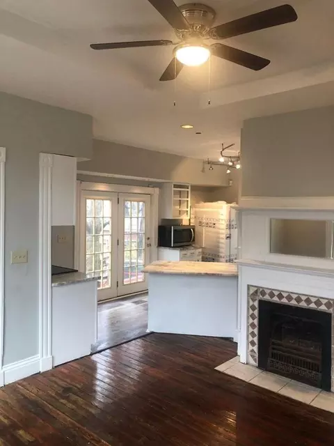 855 Ridgeway Ave, Cincinnati, OH 45229 photo 2
