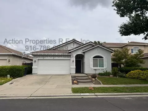 320 Bettencourt Dr, Roseville, CA 95678