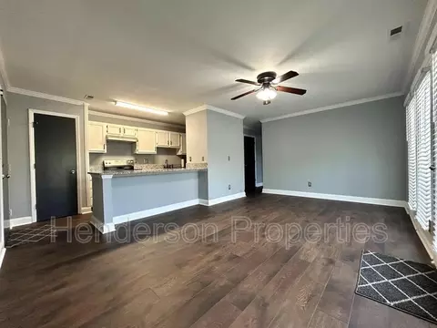 6125 Meadow Rose Ln, Charlotte, NC 28215