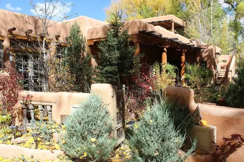 519 La Lomita Rd #NA, Taos, NM 87571