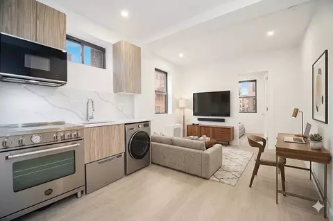 138 E 38th St #11E, New York, NY 10016