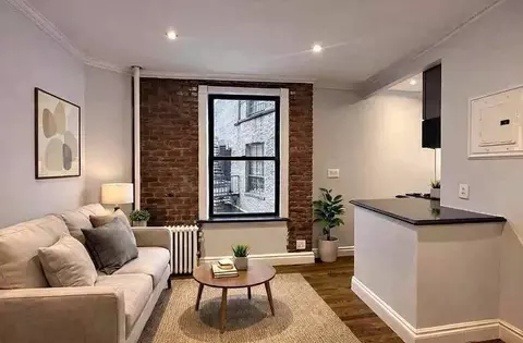 410 E 13th St #2, New York, NY 10009
