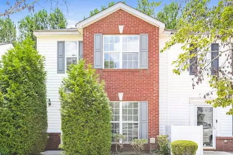 5733 Strathmoor Manor Cir, Lithonia, GA 30058
