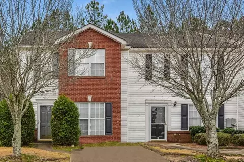 5733 Strathmoor Manor Cir, Lithonia, GA 30058