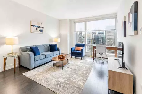 555 10th Ave #1504766P, New York, NY 10018