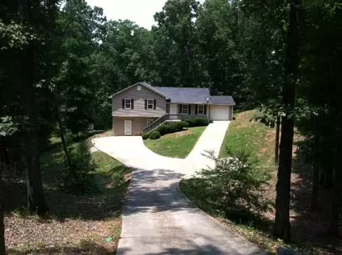 345 Widgeon Dr, Newnan, GA 30263