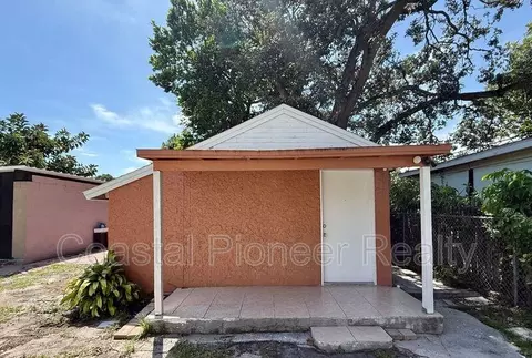 2106 N Himes Ave #4, Tampa, FL 33607