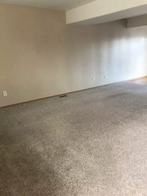 484 W Shore Dr, Belgrade, MT 59714