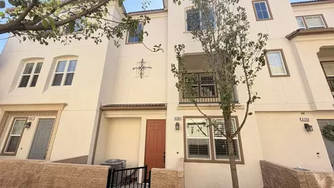 6386 Pegasus Ct, Eastvale, CA 91752