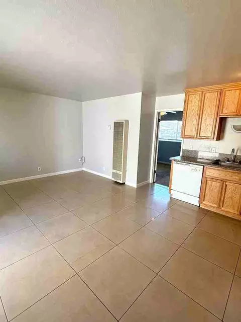 336 E Sycamore St #D, Willows, CA 95988 photo 3