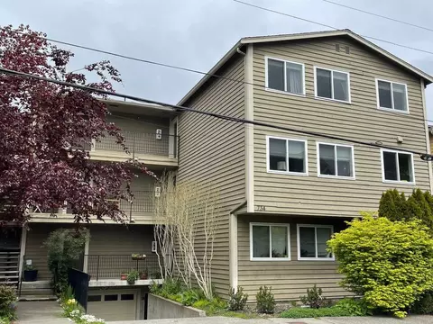 734 N 94th St #6, Seattle, WA 98103