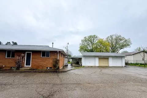 245 Kennedy St, Louisville, OH 44641