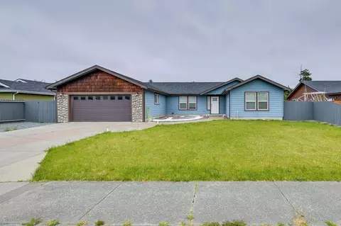 1680 Arlington Dr, Crescent City, CA 95531
