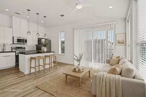 2217 N Fitzhugh Ave #301, Dallas, TX 75204